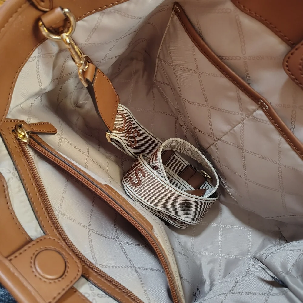 Michael Kors Luisa Medium Satchel Bag Brown 30R4G99S2V Women's